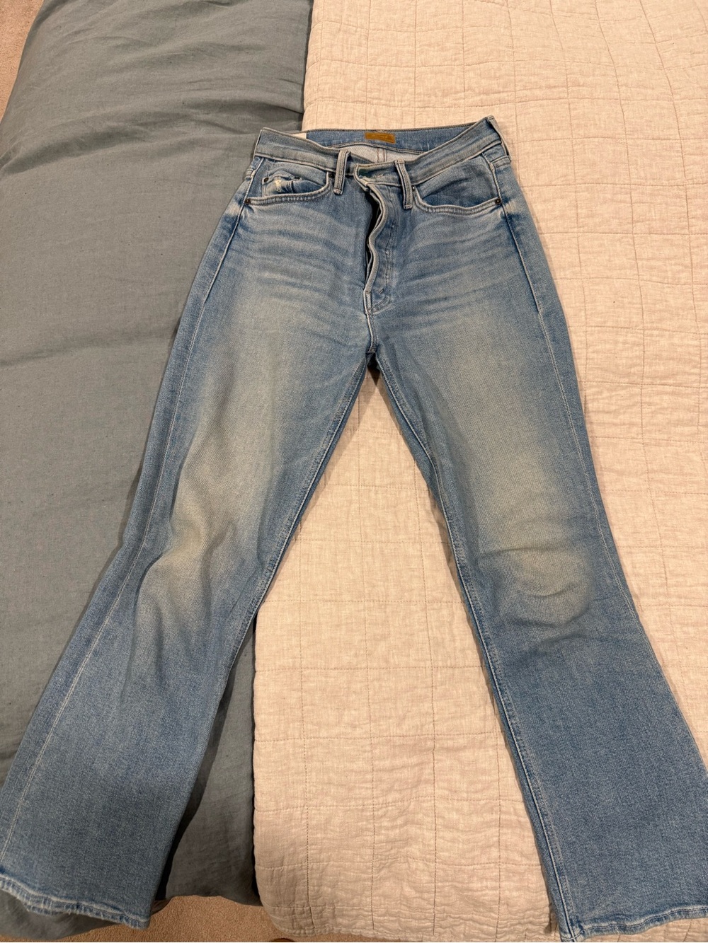 Mother Tripper Ankle Jean